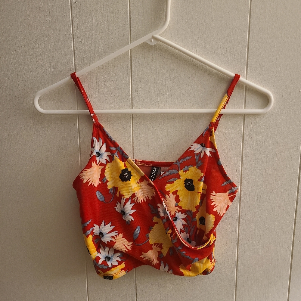 Floral crop top